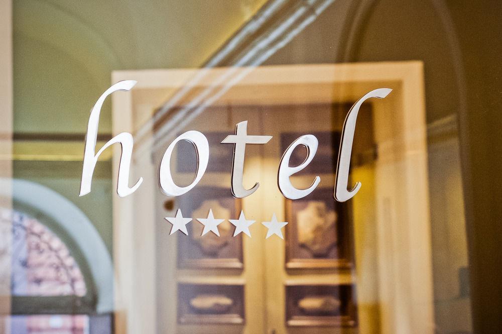 Locanda Della Posta Boutique Hotel Перуджа Екстериор снимка
