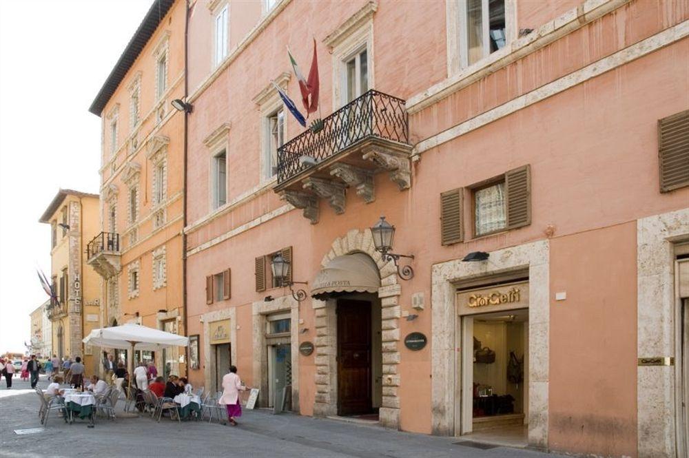 Locanda Della Posta Boutique Hotel Перуджа Екстериор снимка