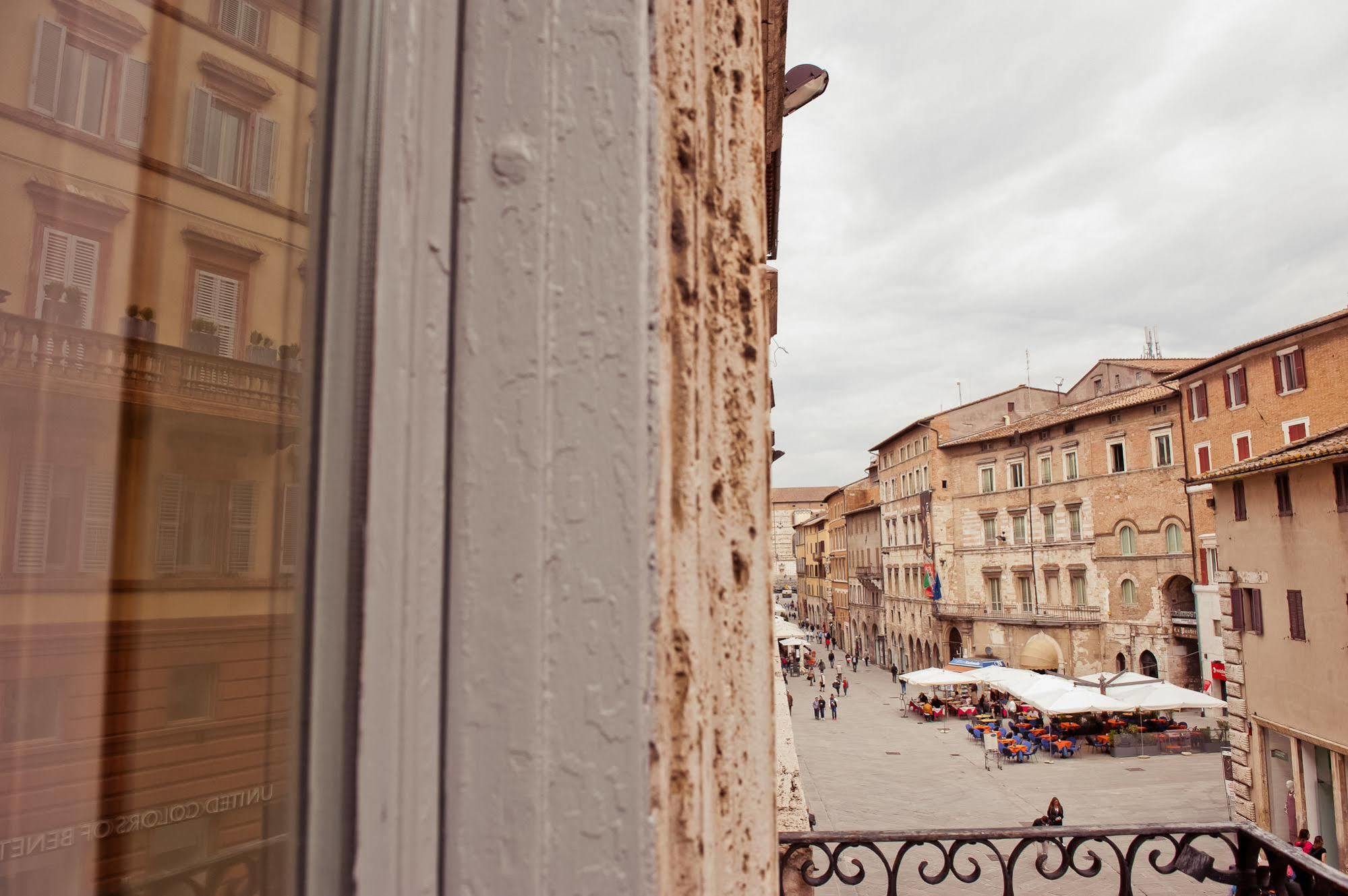 Locanda Della Posta Boutique Hotel Перуджа Екстериор снимка